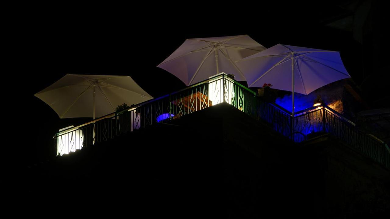 La Terrazza Sul Lago Turano Castel di Tora Exterior photo